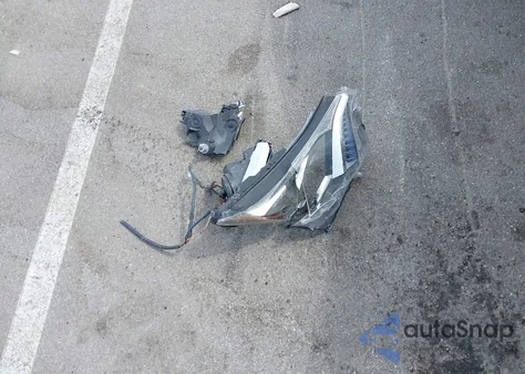 2016 Toyota Rav4 Xle из США, поврежденный, VIN 2T3RFREV6GW444729